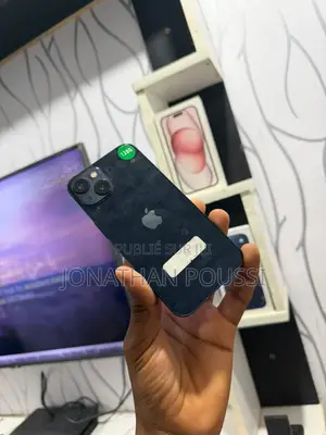 Apple iPhone 13 128 GB Noir