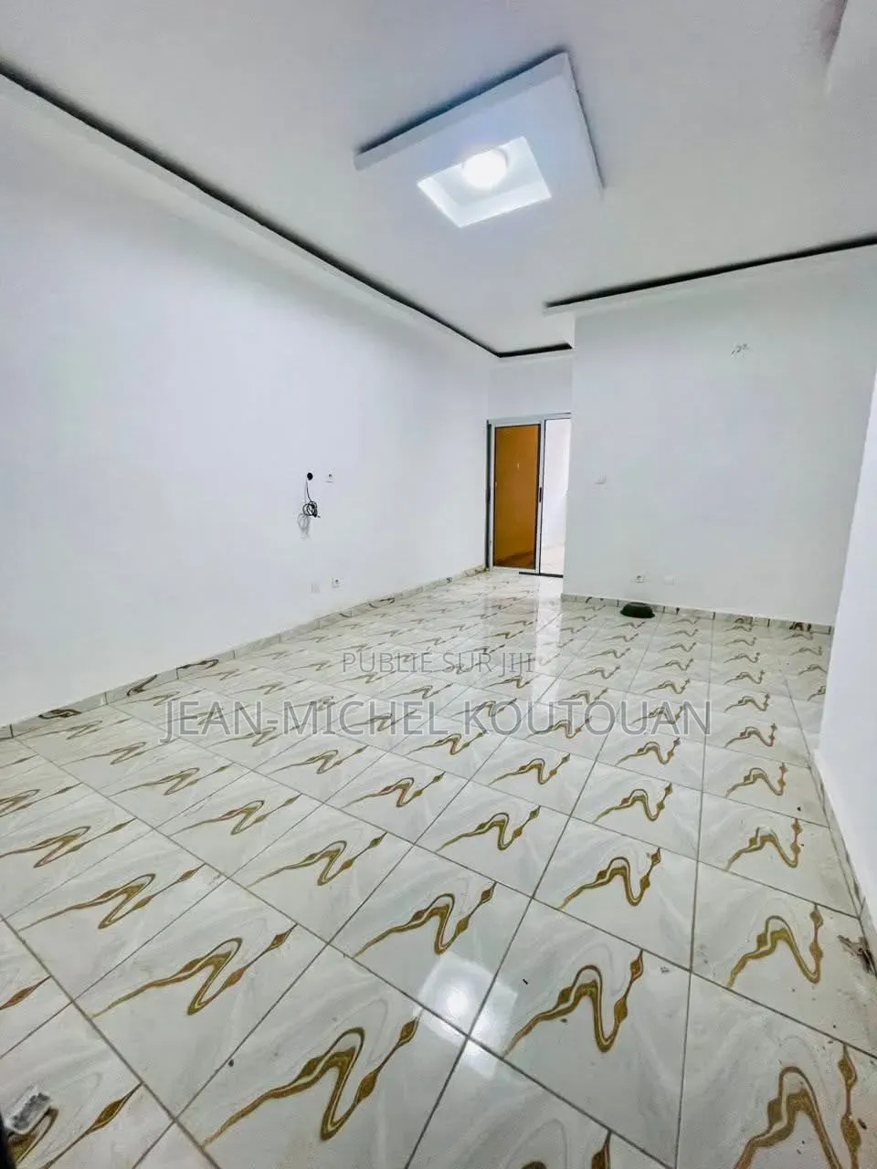 2chbre Appartement dans Cocody à Vendre