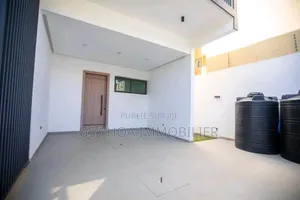 5chbre Duplex dans Bingerville à Vendre