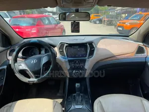 Hyundai Santa Fe 2017