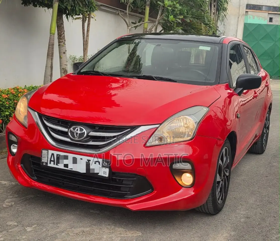 Toyota Starlet 2022 Rouge