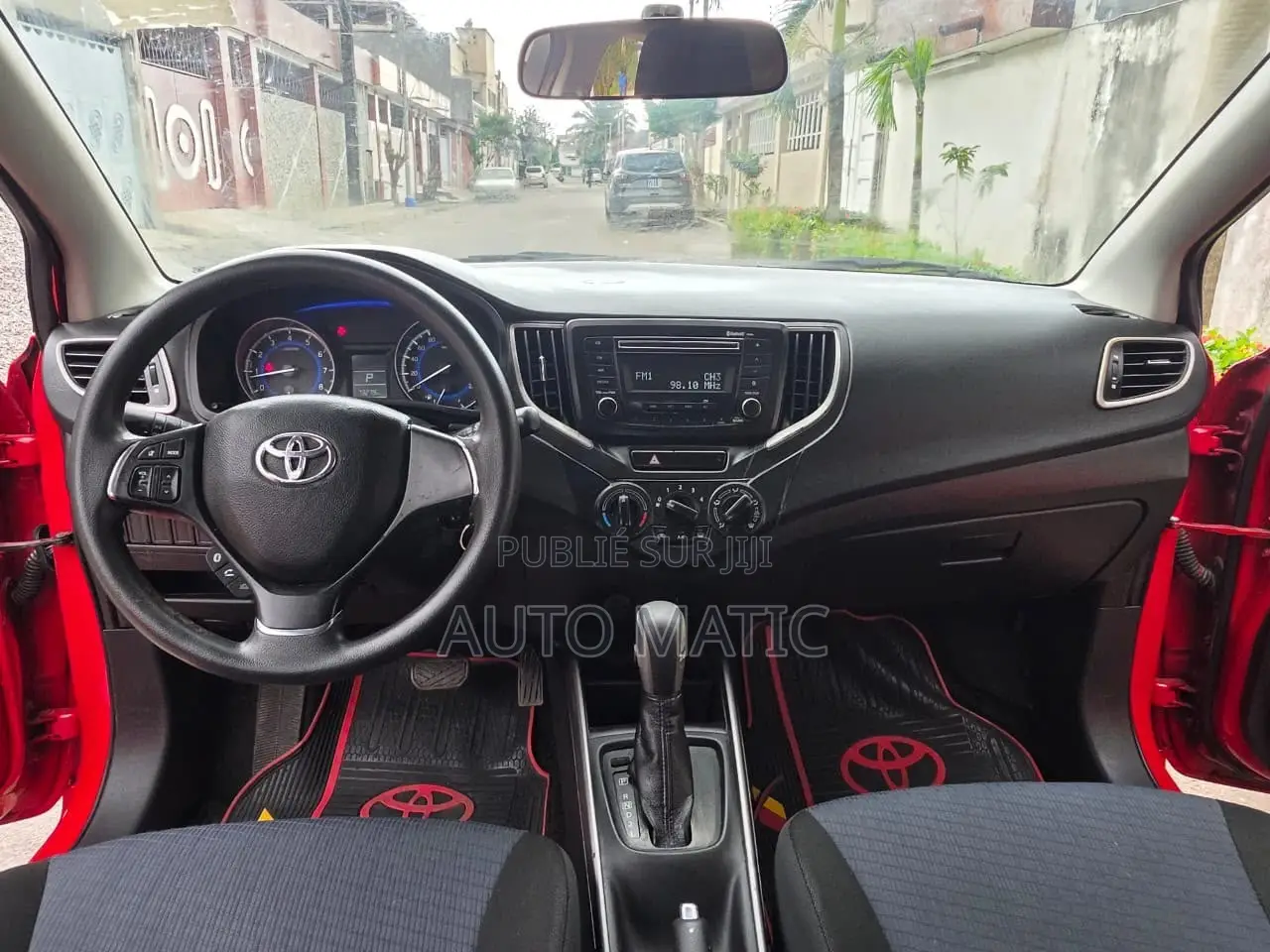 Toyota Starlet 2022 Rouge