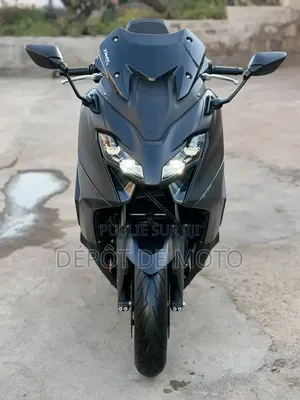 Nouveau Yamaha 2025 Noir