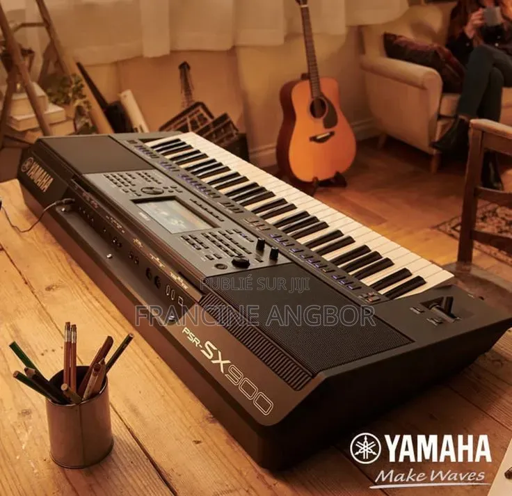 Piano Yamaha Sx920