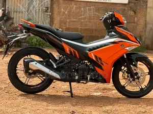 Nouveau Yamaha 2026 Orange