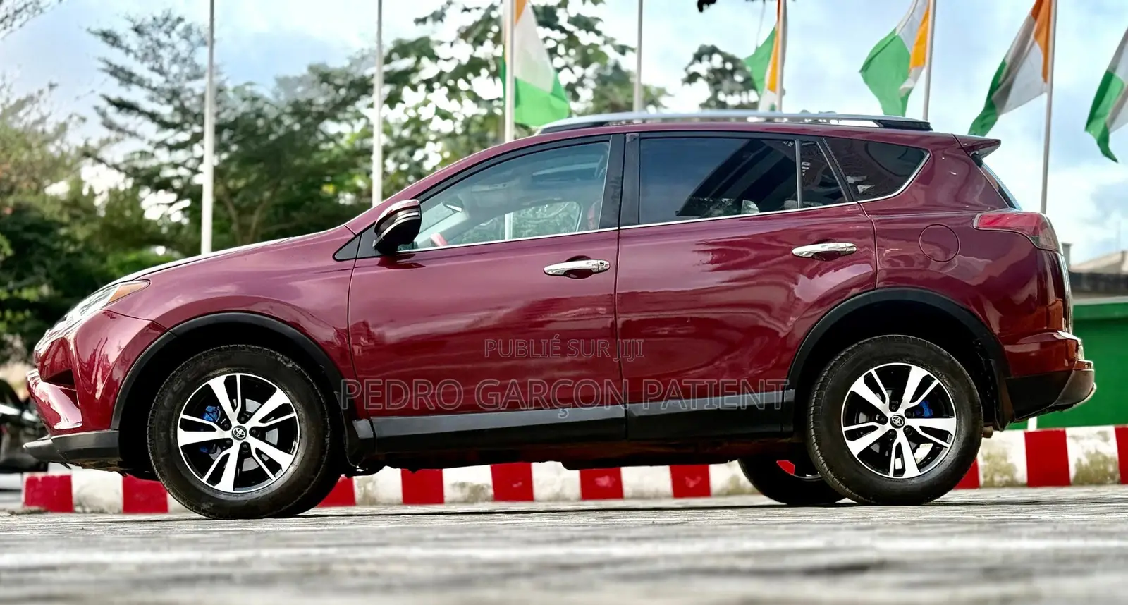 Toyota RAV4 2017 Rouge