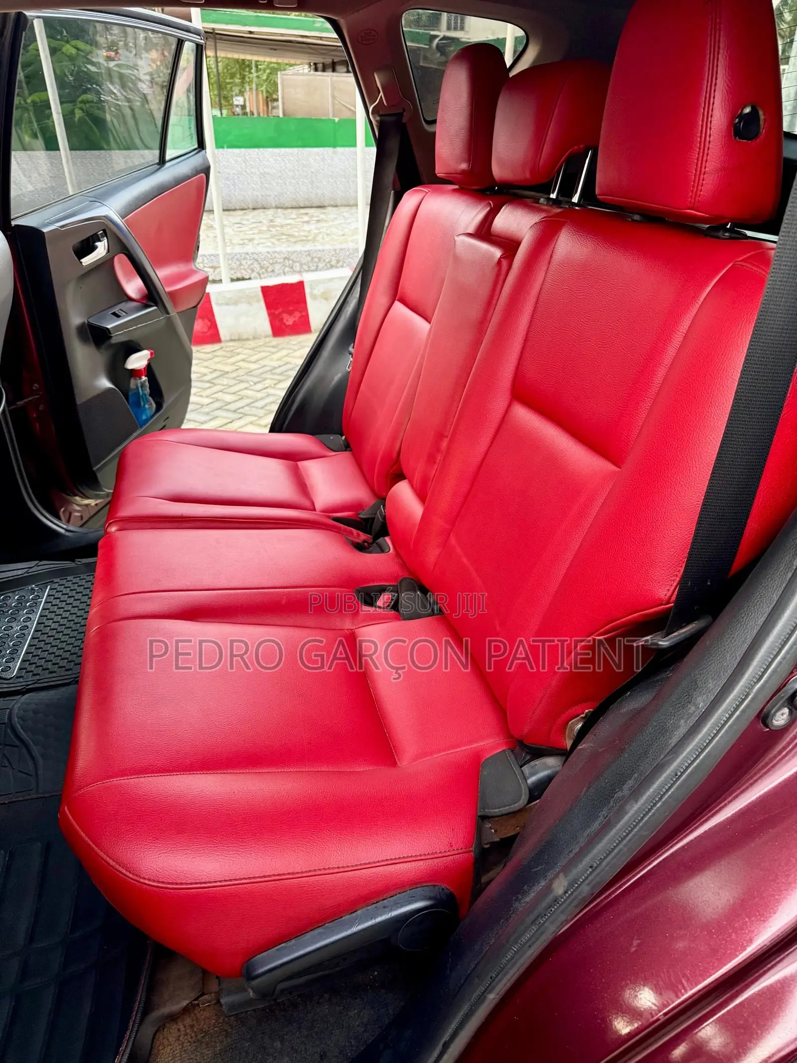 Toyota RAV4 2017 Rouge