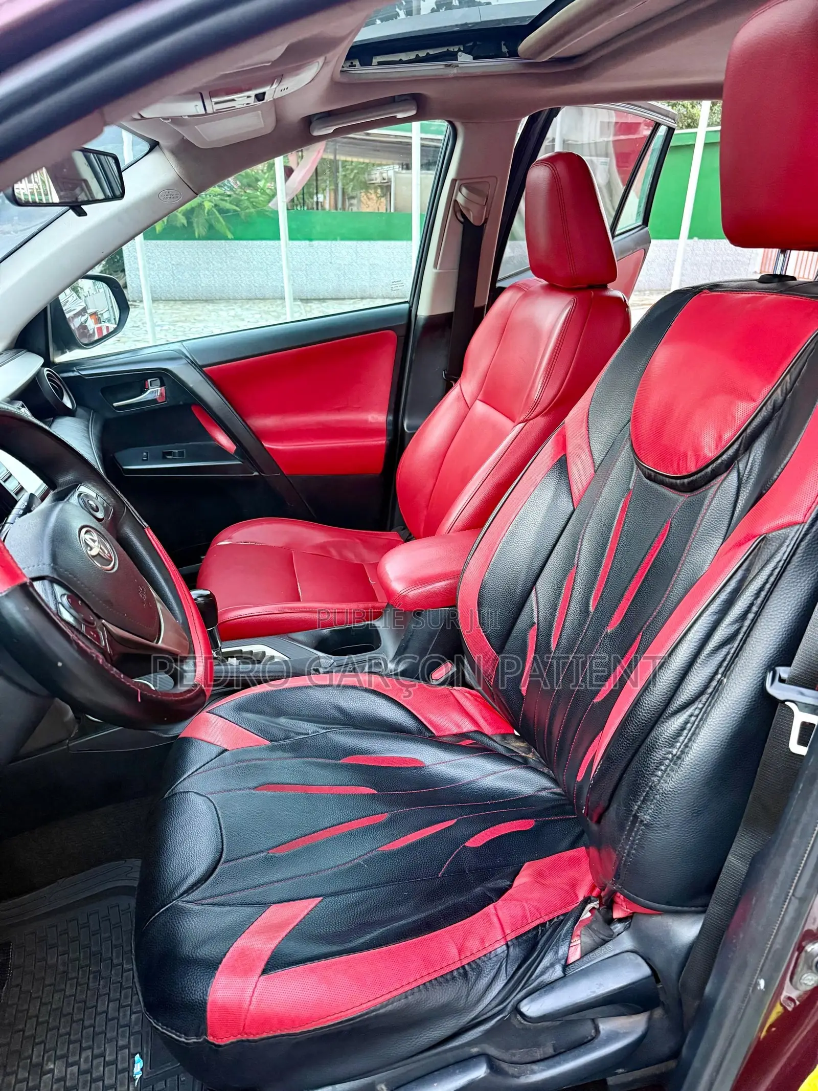 Toyota RAV4 2017 Rouge