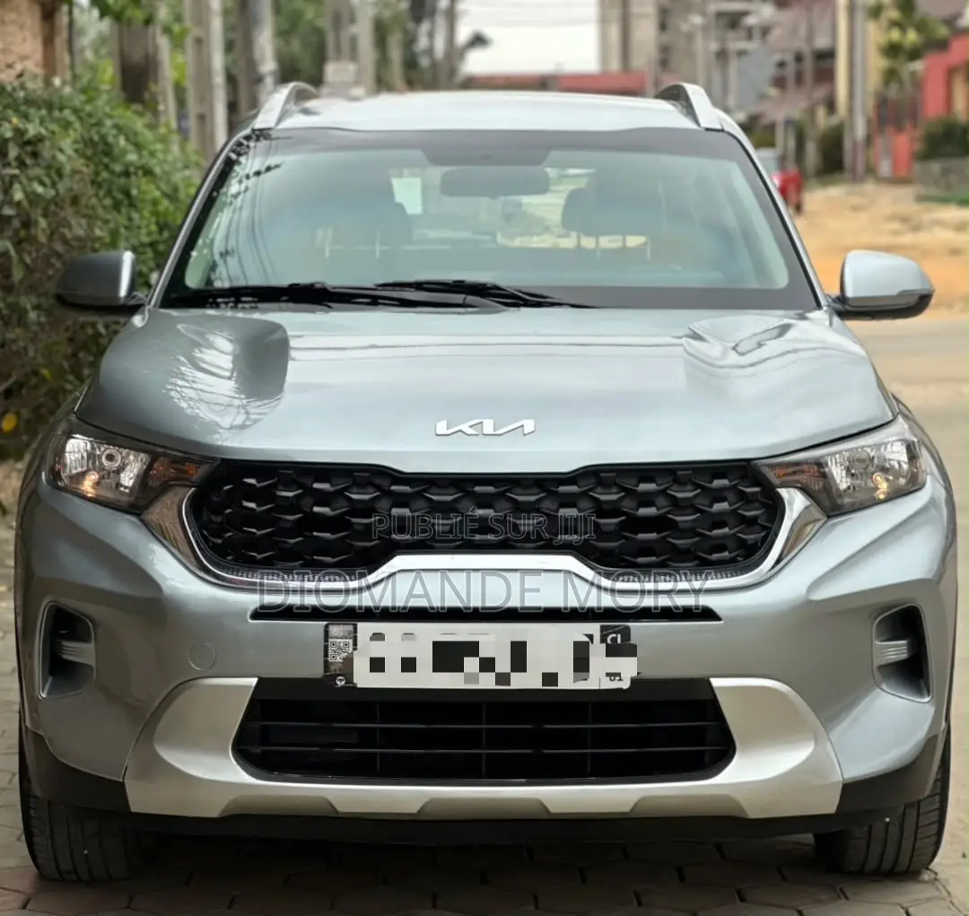 Kia Sonet 2024 Gris