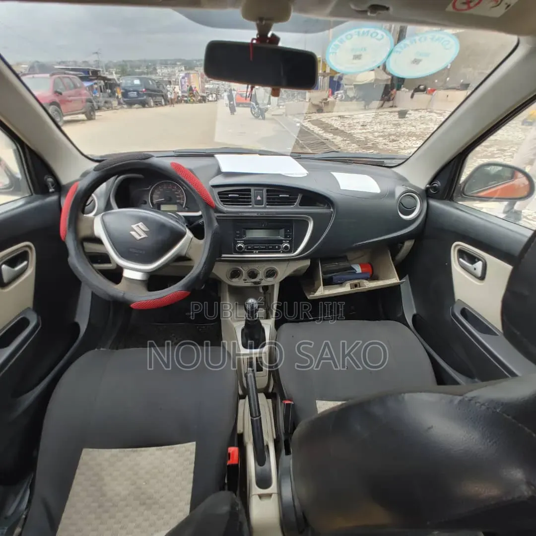 Suzuki Alto 2024 Orange