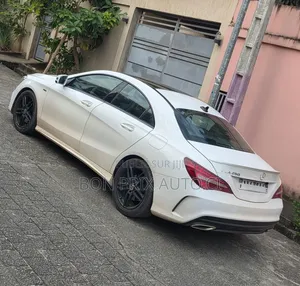 Mercedes-Benz CLA-Class CLA 180 d Sedan 2018 Blanc