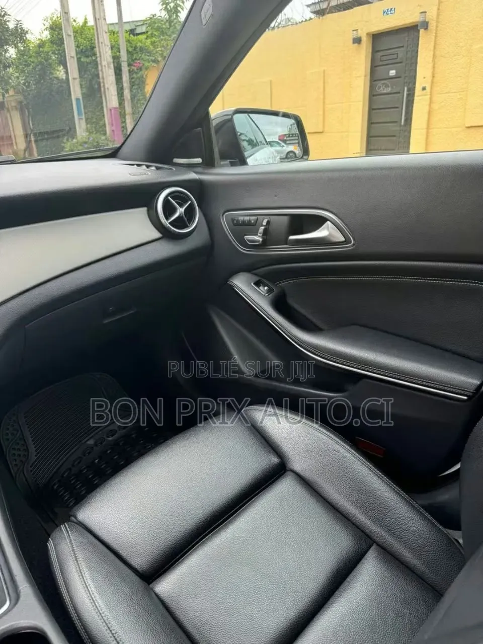 Mercedes-Benz CLA-Class CLA 180 d Sedan 2018 Blanc