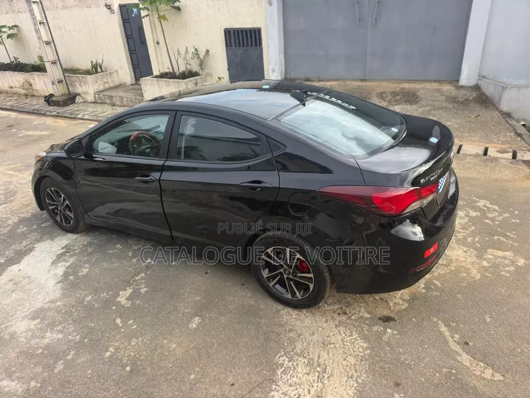 Hyundai Elantra 2016 Noir