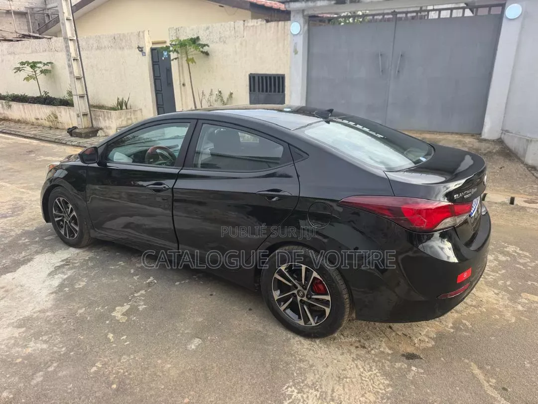 Hyundai Elantra 2016 Noir