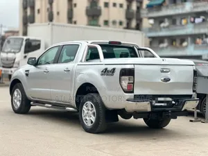 Ford Ranger Wildtrak 2014 Gris