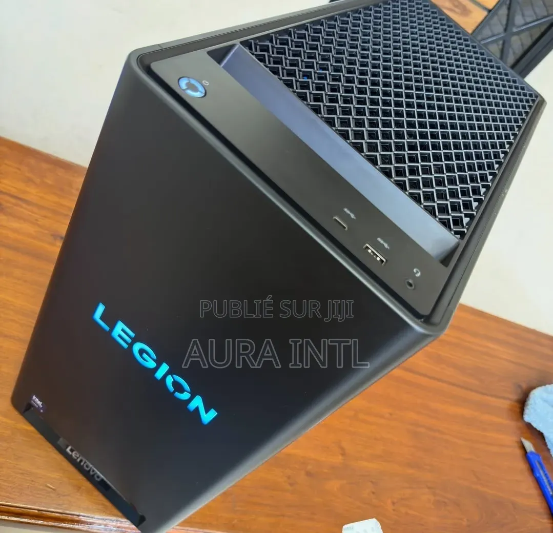 Nouveau Lenovo Legion T7 32GB Intel Core Ultra 9 SSD 1T
