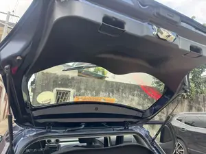 Suzuki Swift 2021 Bleu