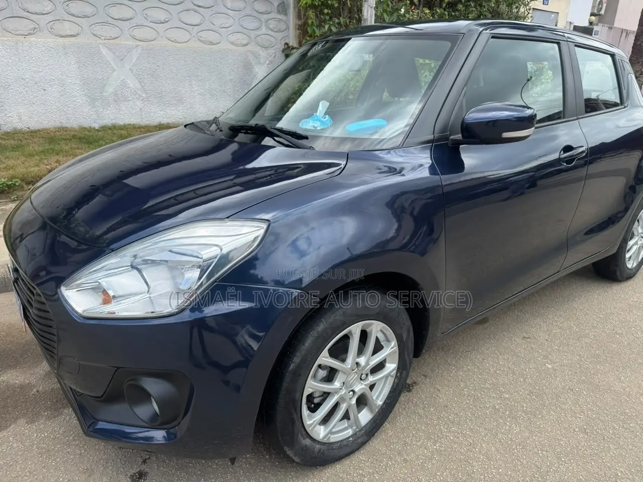 Suzuki Swift 2021 Bleu