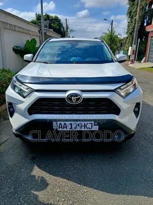 Toyota RAV4 XLE AWD 2023 Blanc