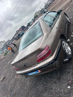 Peugeot 406 2000 Marron