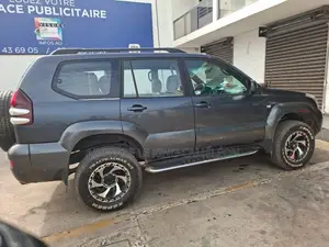 Toyota Land Cruiser Prado 3.0 TD 2010 Noir