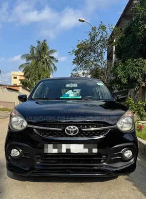 Toyota Vitz 1.5 FWD Hybrid 5dr 2020 Noir