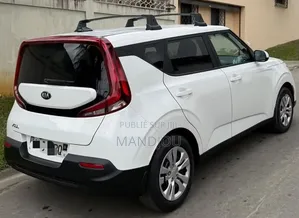 Kia Soul 2022 Bleu