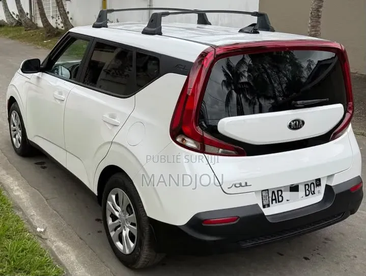 Kia Soul 2022 Bleu