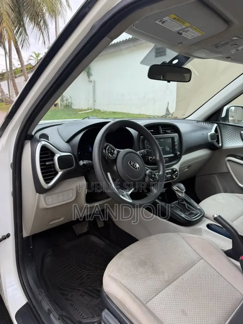 Kia Soul 2022 Bleu