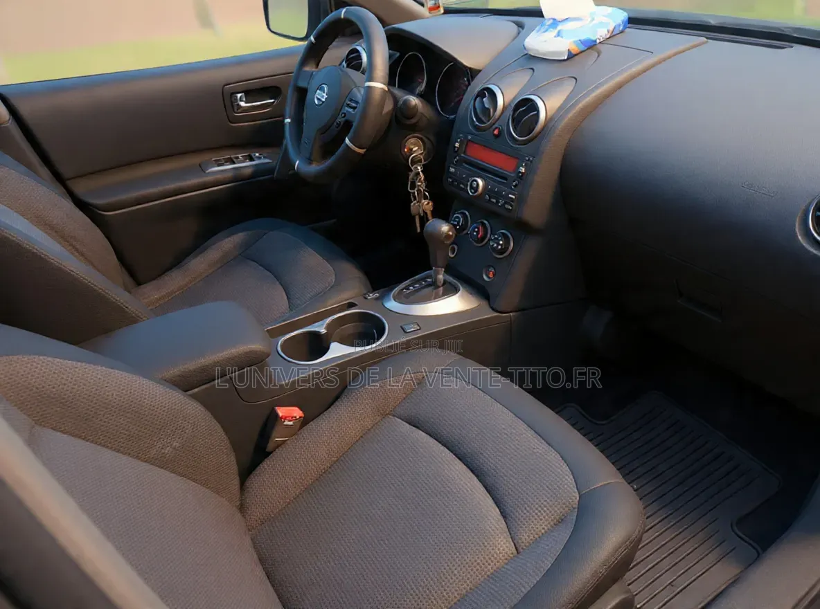 Nissan Rogue SL 2010 Marron
