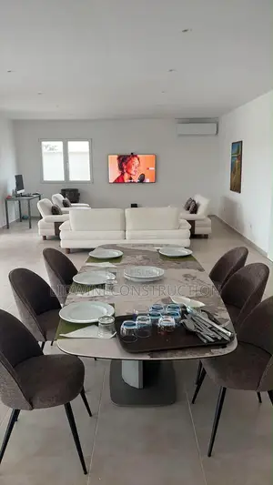 5chbre Villa dans Port-Bouët à Vendre