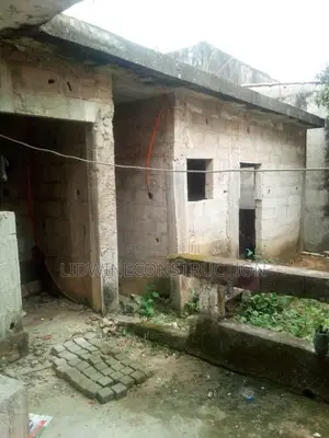 6chbre Duplex dans Cocody à Vendre