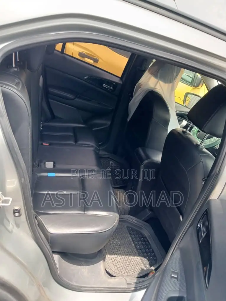 Mitsubishi Eclipse Cross 2023 Gris