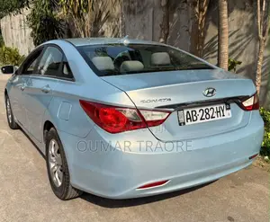 Hyundai Sonata 2011