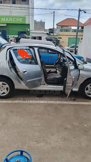 Peugeot 206 2012 Gris