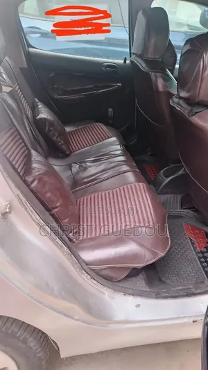 Peugeot 206 2012 Gris