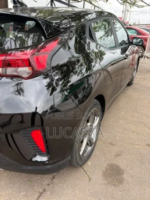 Hyundai Veloster 2.0 Premium 2021 Noir