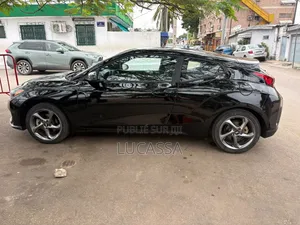 Hyundai Veloster 2.0 Premium 2021 Noir