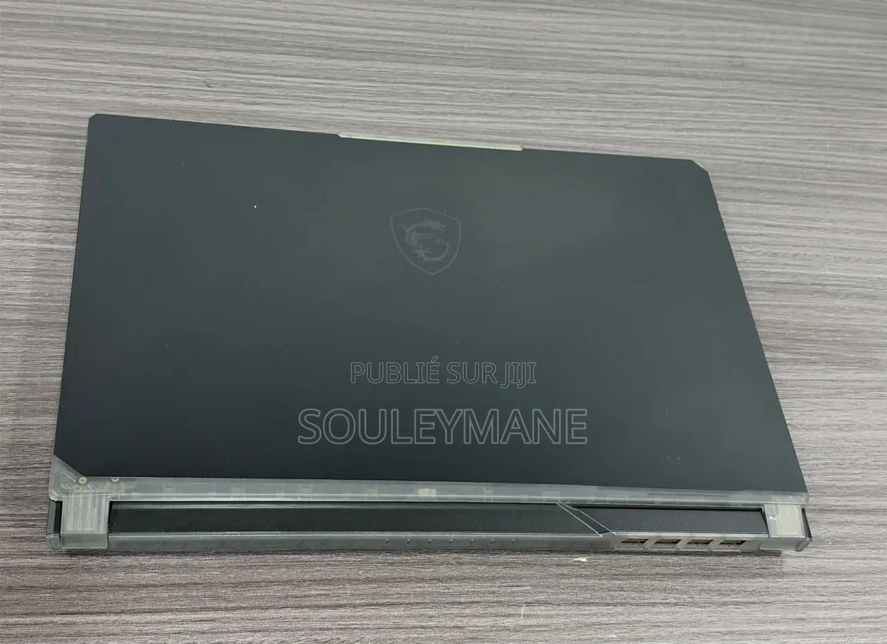 Ordinateur portable MSI Cyborg 15 32GB Intel Core i7 SSD 1T