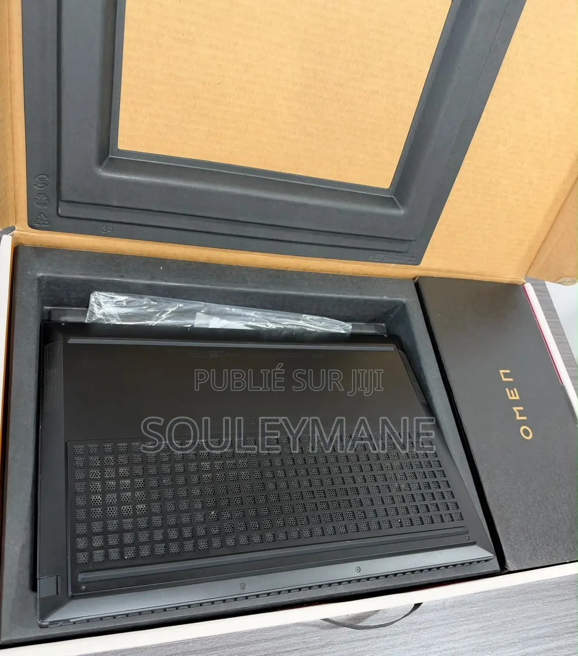Ordinateur portable HP Omen 16 16GB AMD Ryzen 7 SSD 512GB