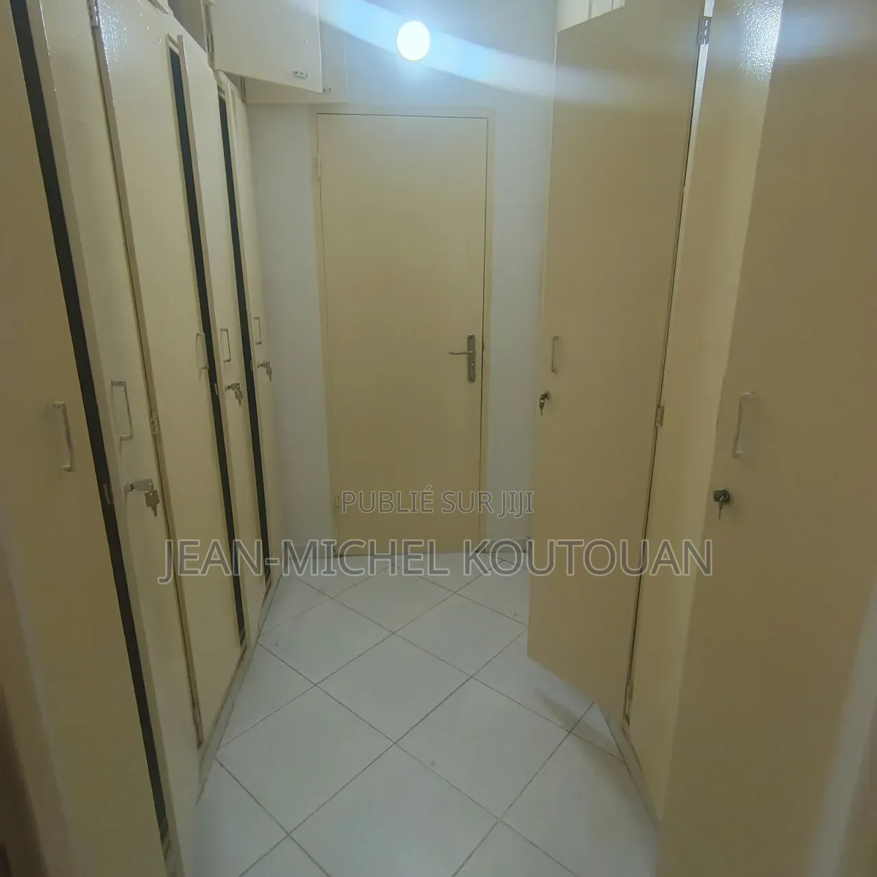 5chbre Duplex dans Immobilier Express, Cocody à Louer
