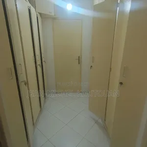 5chbre Duplex dans Immobilier Express, Cocody à Louer