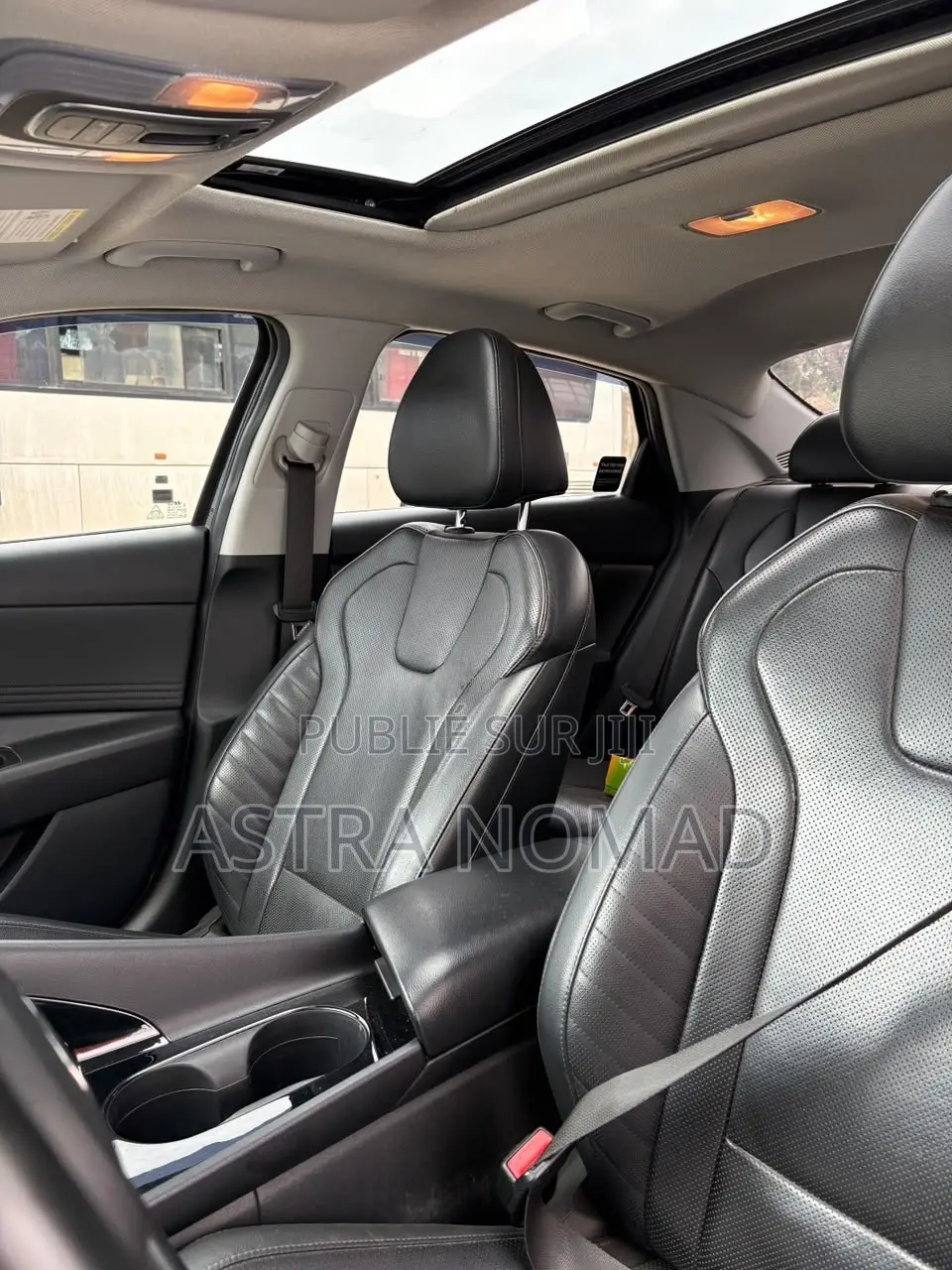 Hyundai Elantra 2022 Noir
