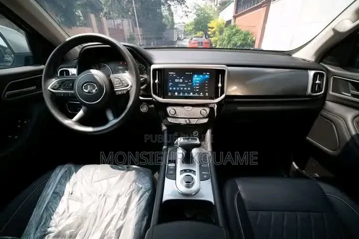 MG ZS 2025 Orange