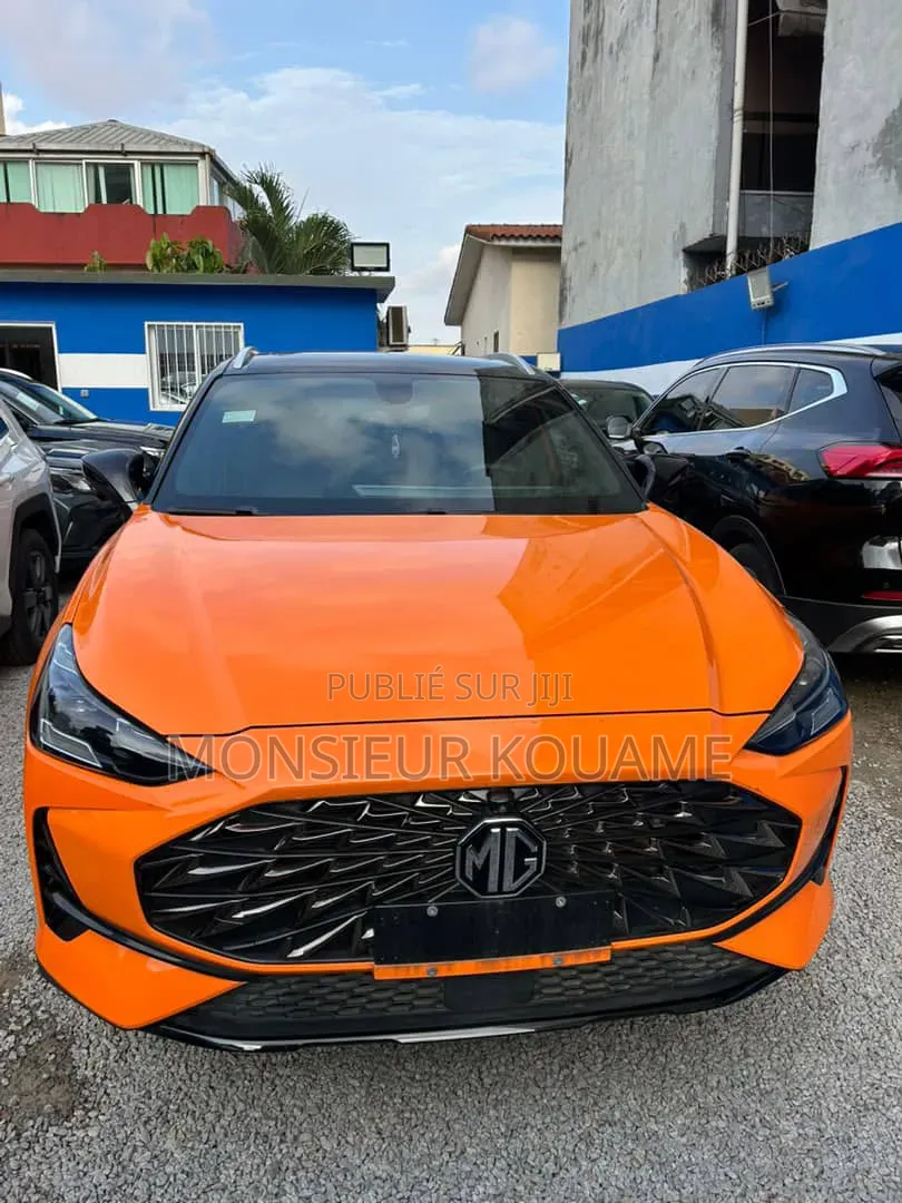 MG ZS 2025 Orange
