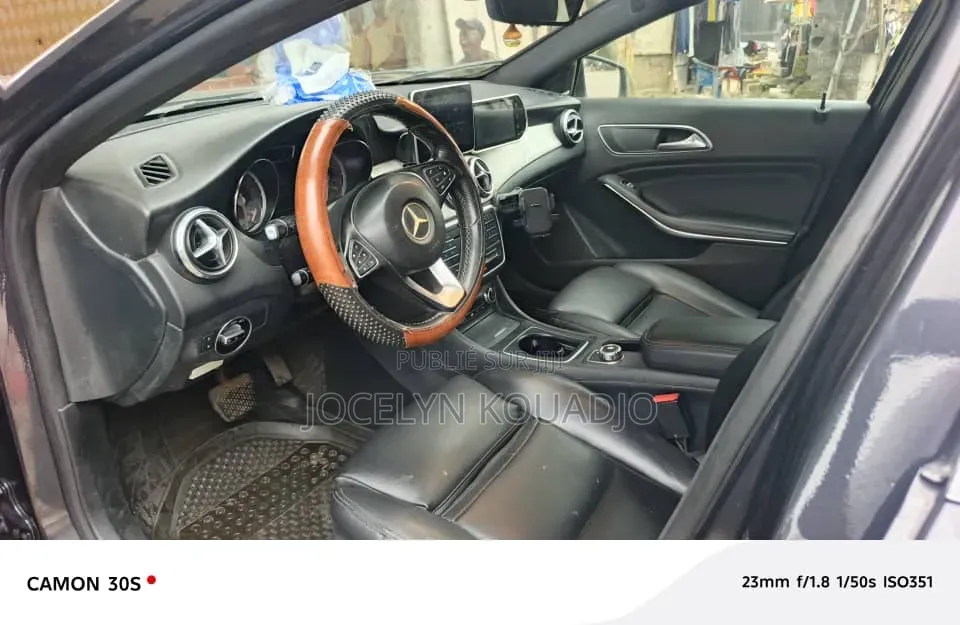 Mercedes-Benz GLA 250 2016 Gris