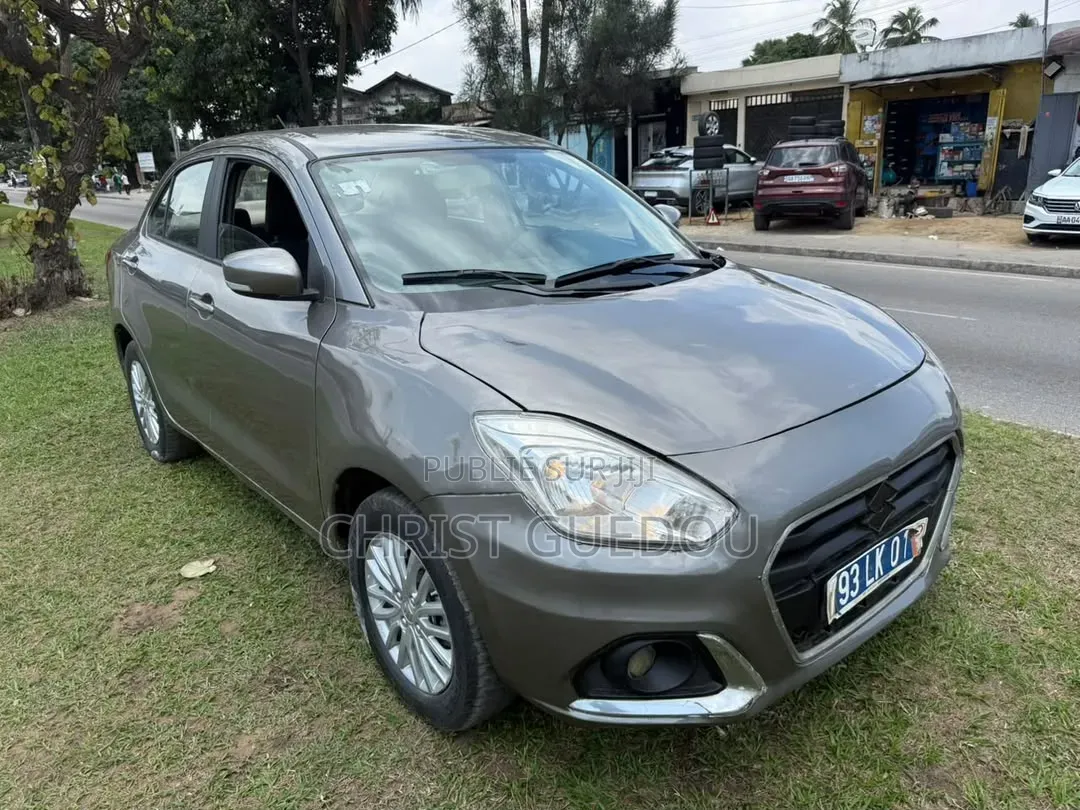 Suzuki Dzire 2023 Gris
