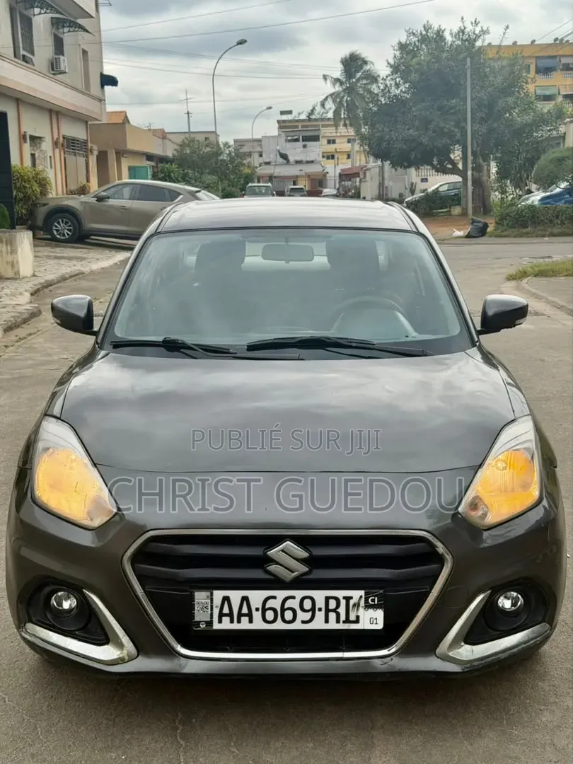 Suzuki Dzire 2024 Gris
