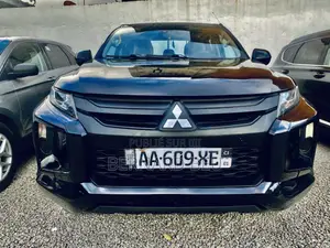Mitsubishi L200 2022 Noir