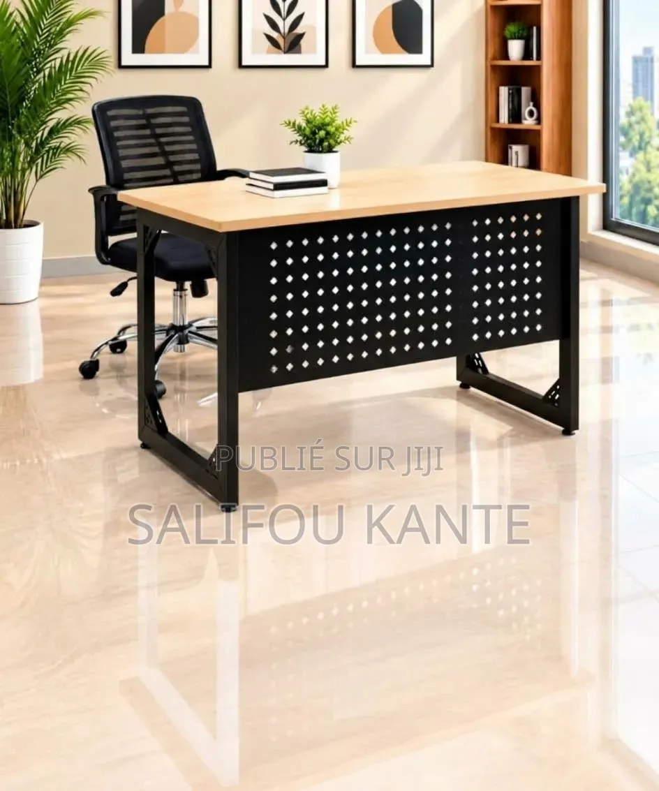 Bureau Pro